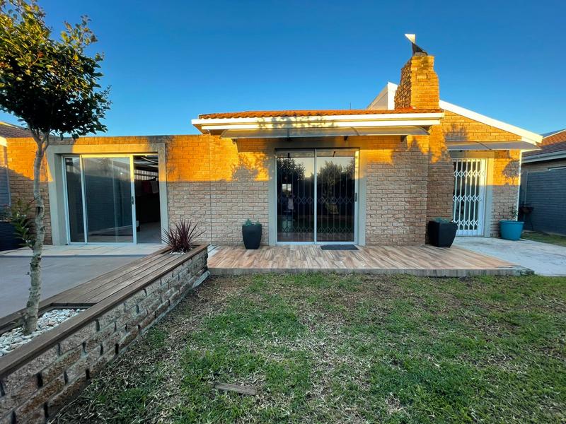 2 Bedroom Property for Sale in Bridgemeade Eastern Cape